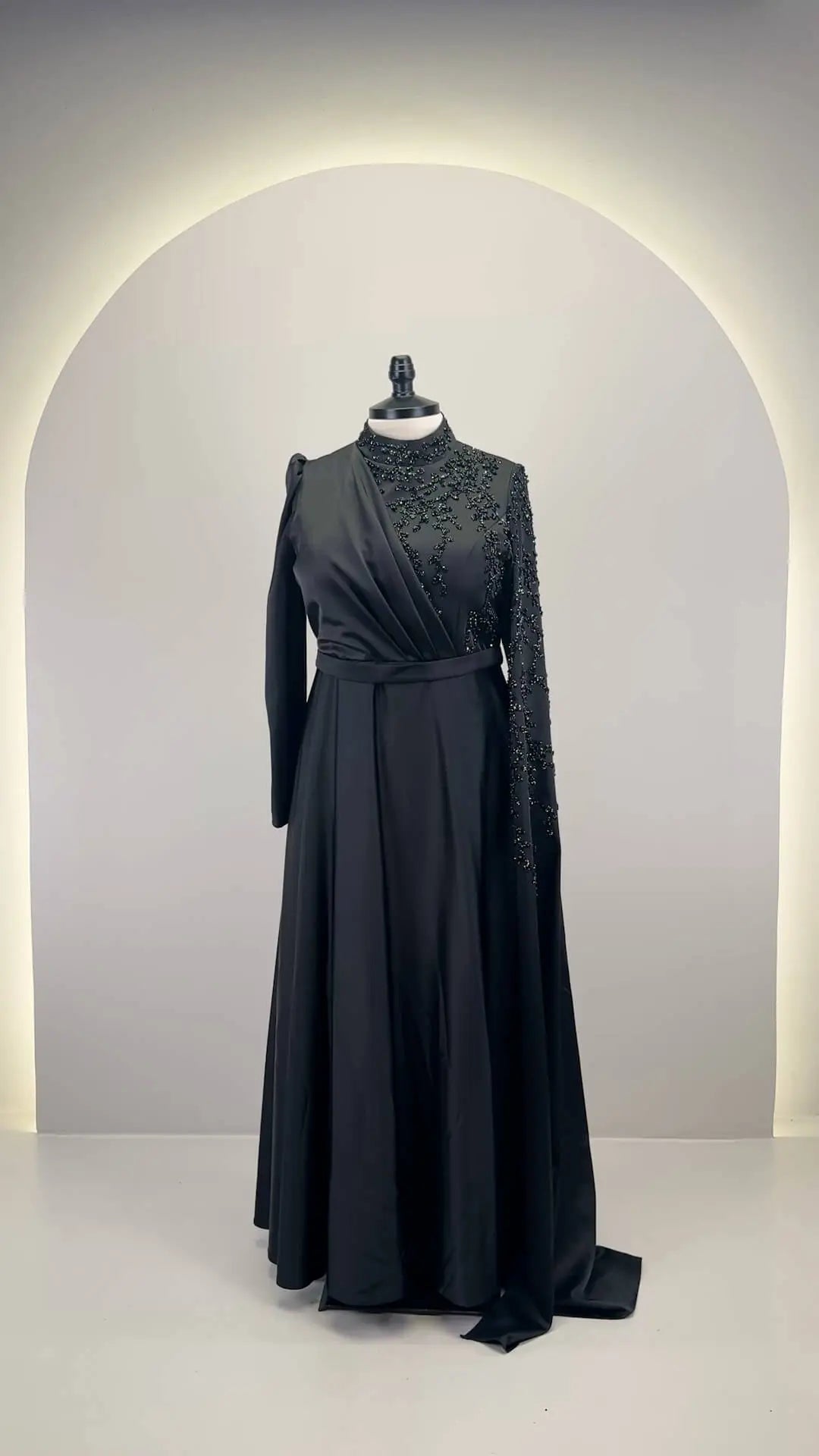 Ahri Abendkleid Schwarz