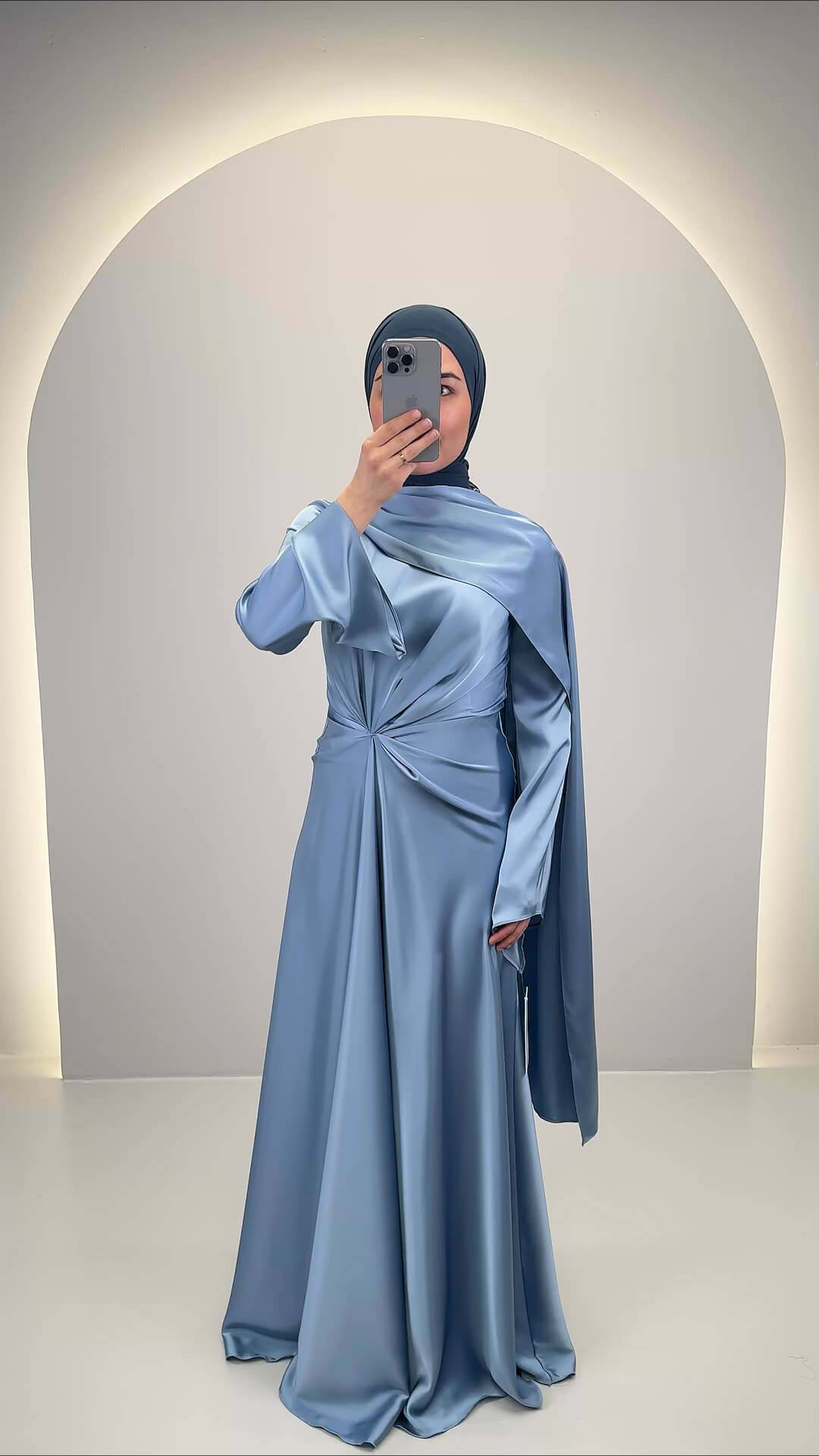 Ilka Abendkleid Blau