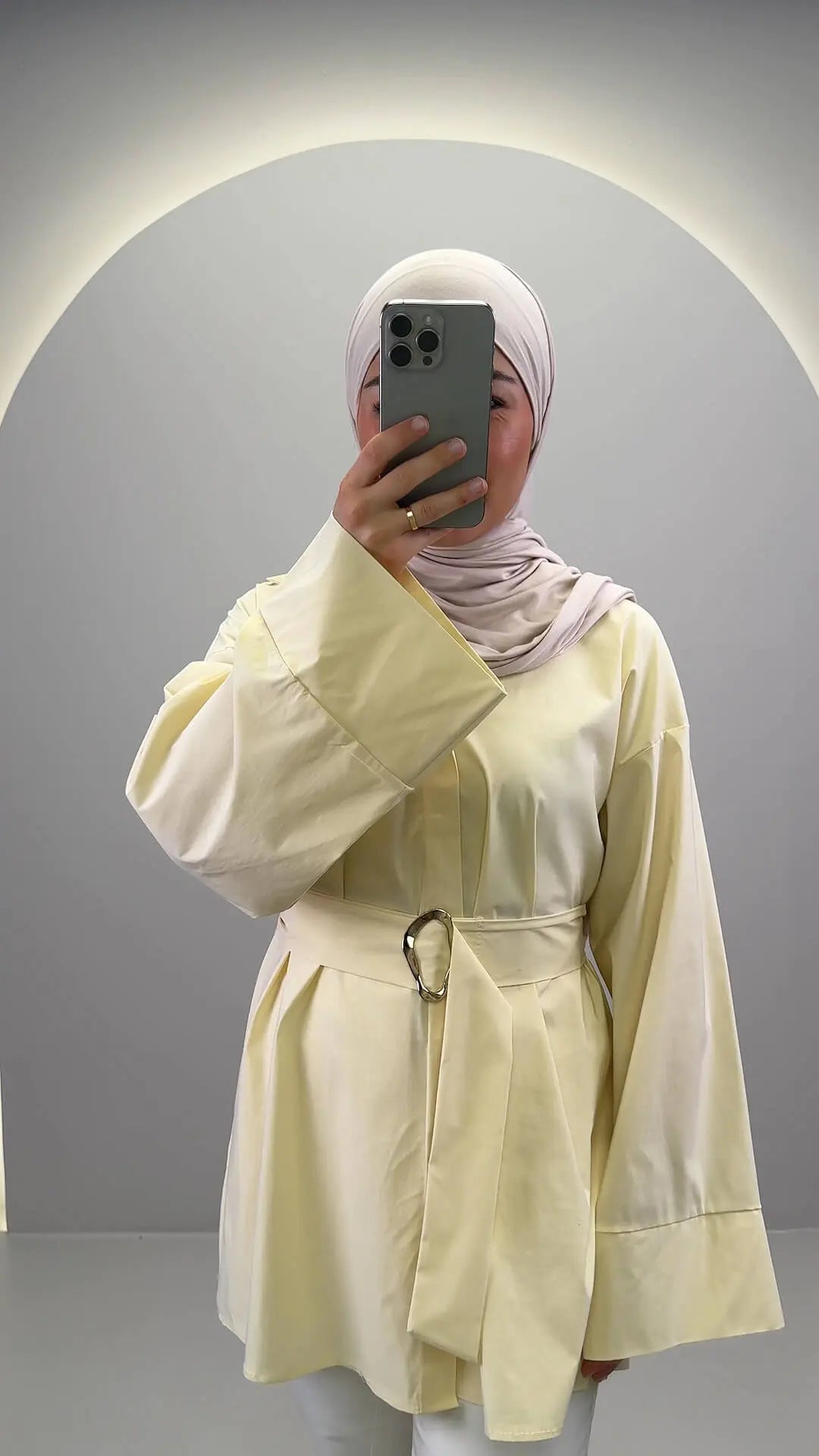 Mina Üst