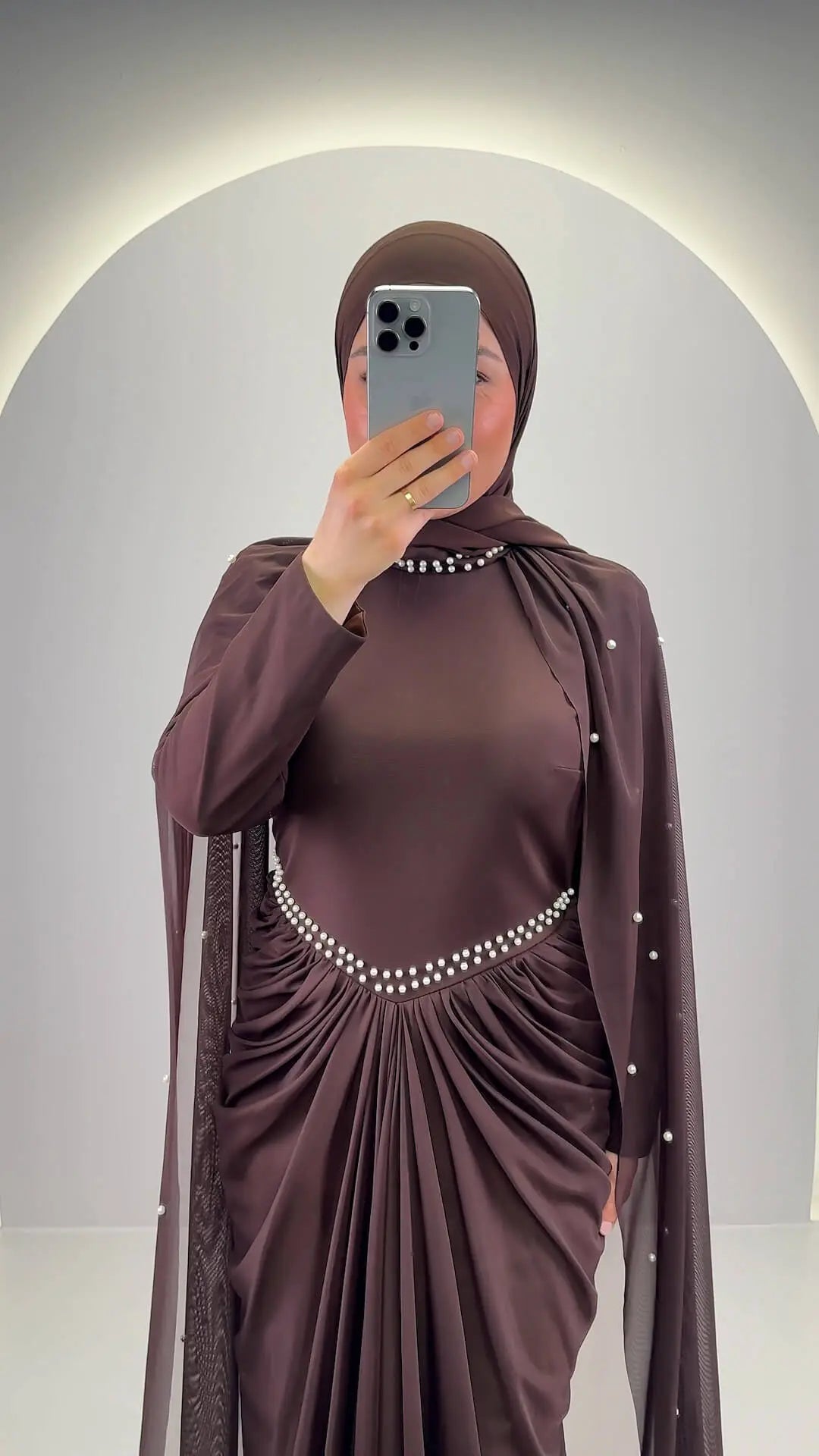 Tiya Abendkleid Braun