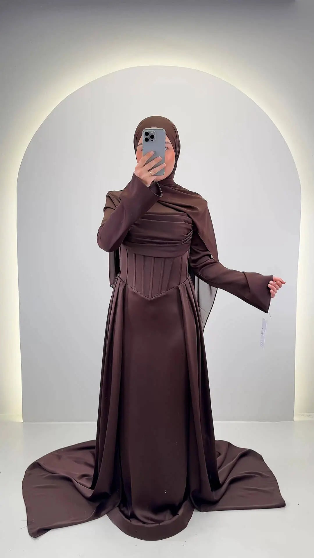 Uray Abendkleid Braun mit Hijab